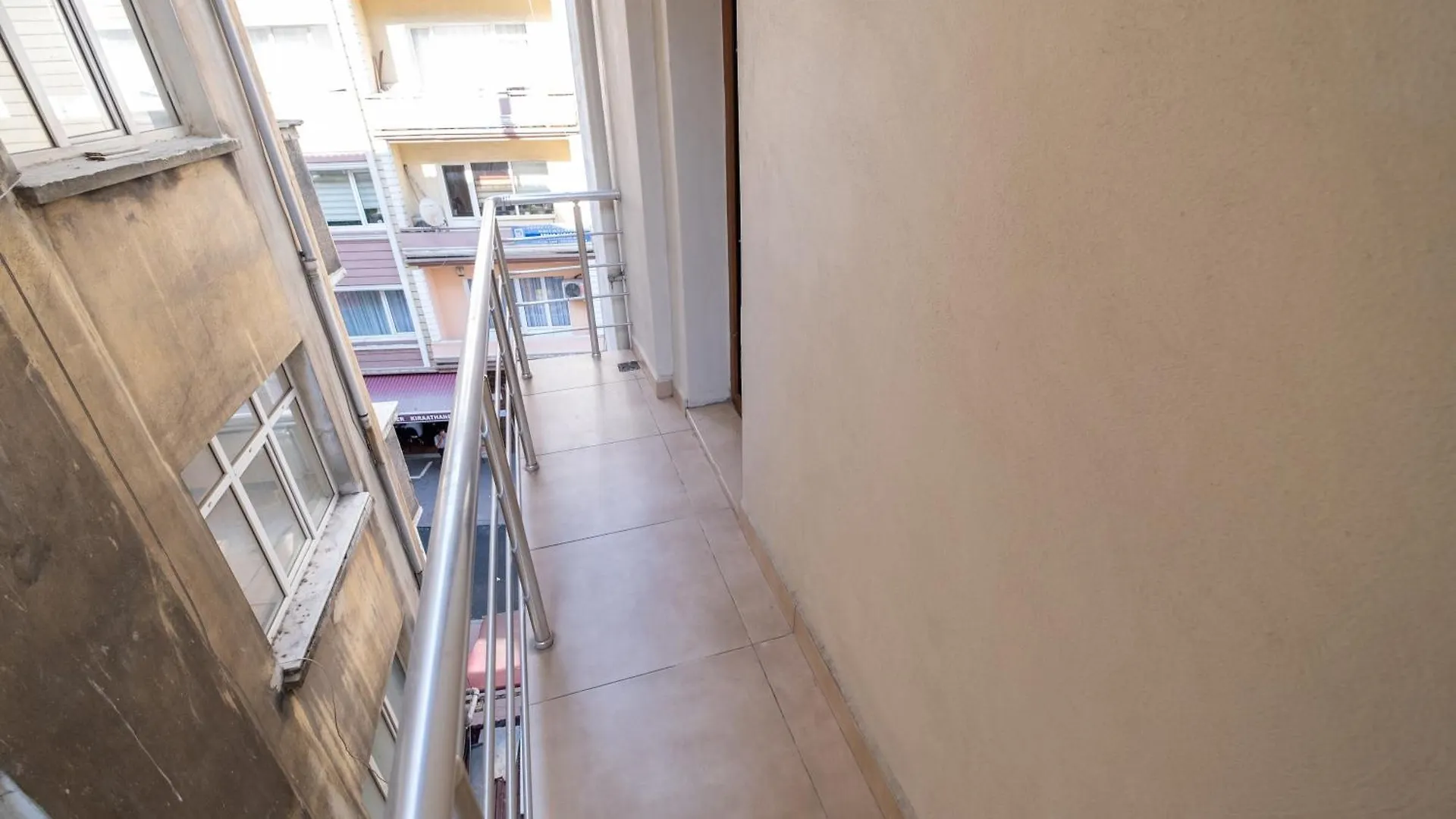 Lavin Hotels & Suites İstanbul 0*,  Türkiye